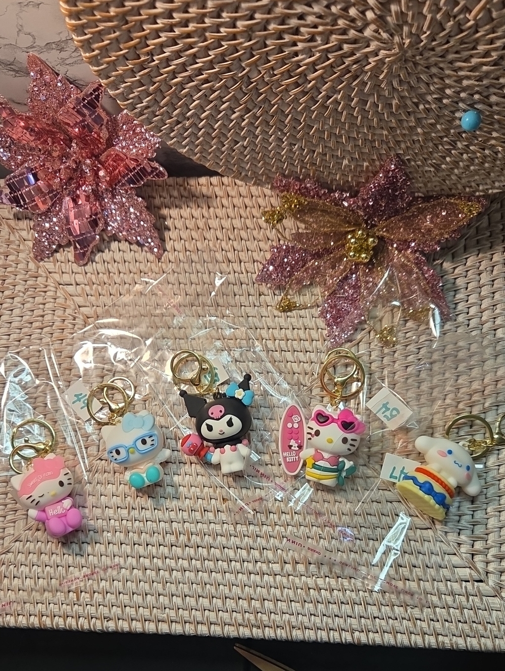 5 For 25 Hello Kitty Keychain Set - Pink and White Cute Kids Toys